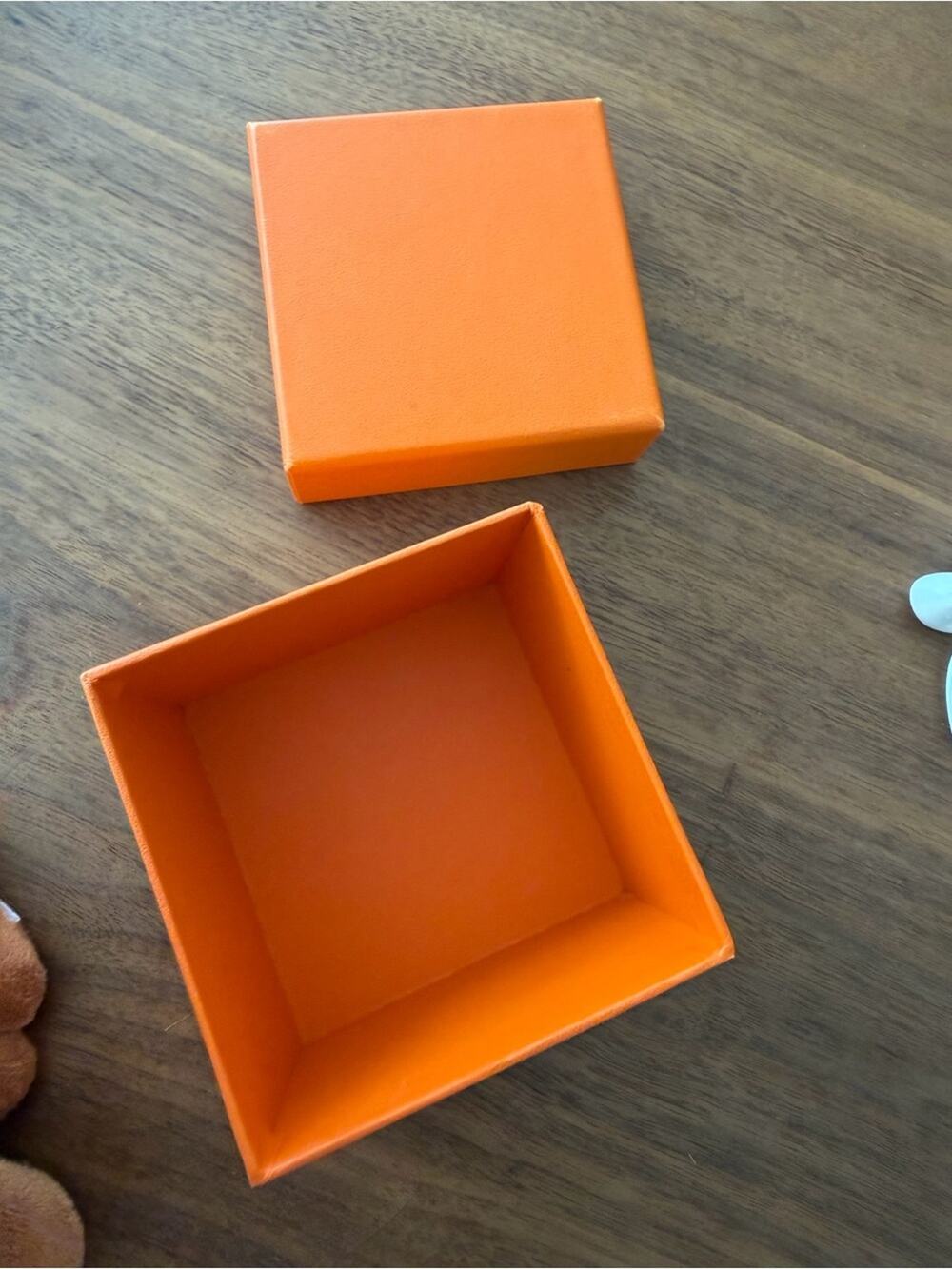 🗽Orange Jewelry Gift Box - Premium Men Accessories Packaging
